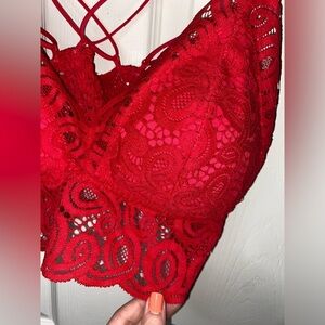 PINK Victoria's Secret Red Crochet Lace Bralette Size XL NWOT